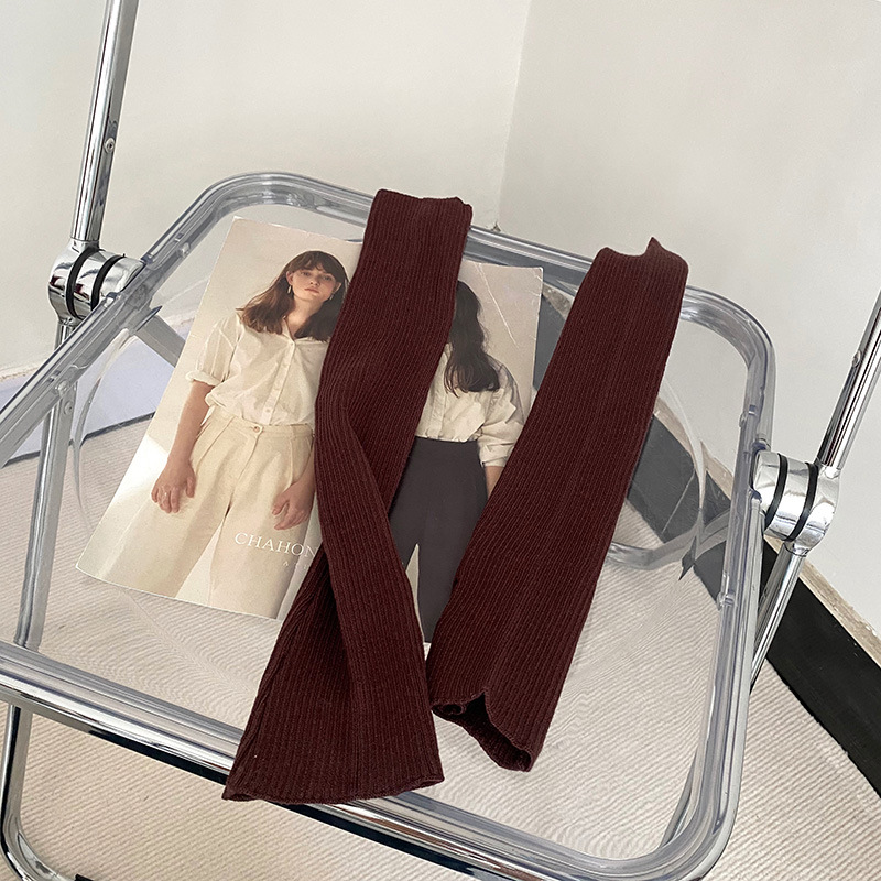 Knitted Wool Gloves and Oversleeves, picture 8 of 10