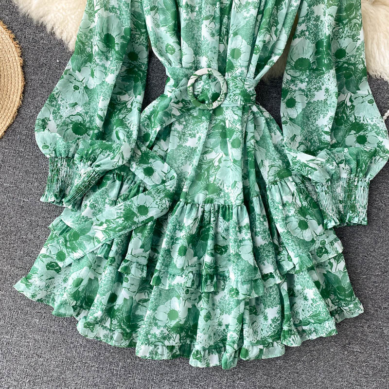 Off-shoulder Age-reducing Bubble Sleeve Floral Dress