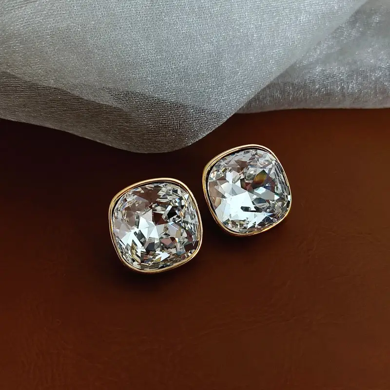 High-grade French Geometric Crystal Earrings For Women
