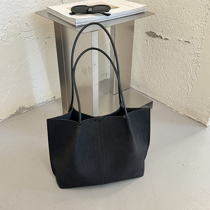 https://cf.cjdropshipping.com/quick/product/3d6f1dd8-4a73-4324-872a-52617958b87f.jpg
