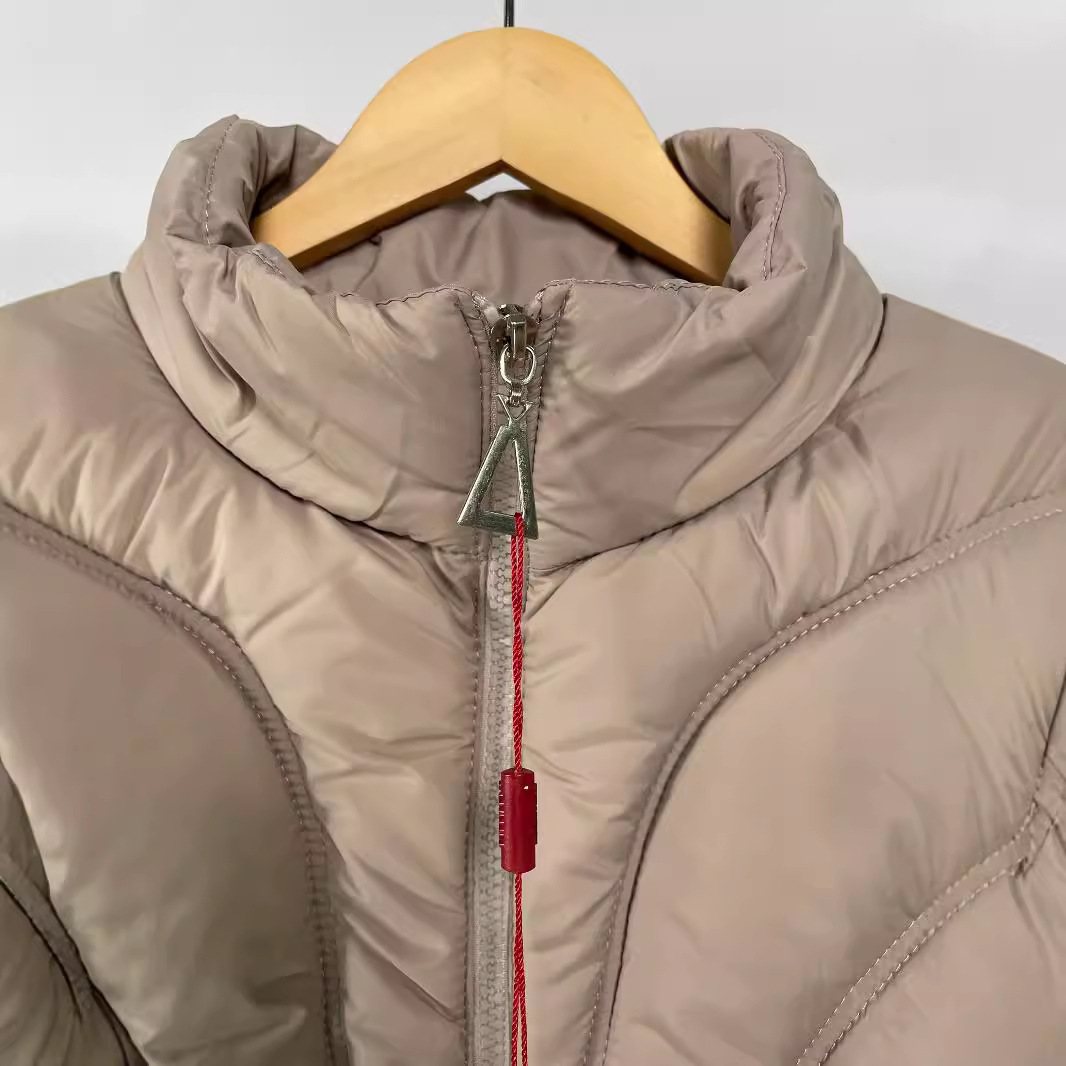 https://cf.cjdropshipping.com/quick/product/3da0eaf9-c9f4-4f0a-bdd4-f34315907fd2.jpg