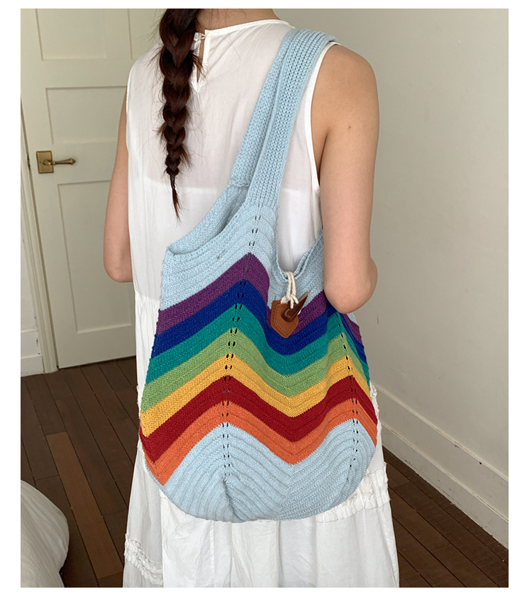 Wool Under-Arm Tote, picture 2 of 5