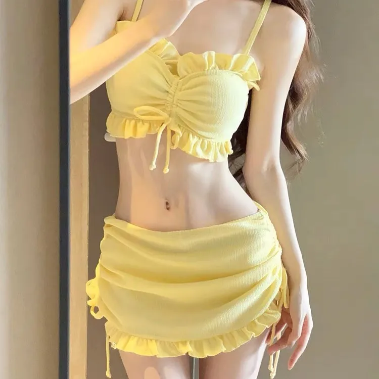 Fashion Personality Bikini Split Swimsuit For Women - Yellow