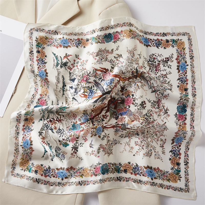 Black Four-Panel Silk Authentic Silk Scarf