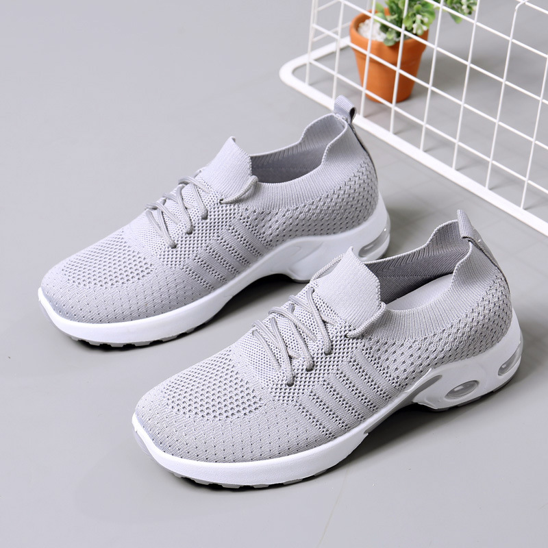 Women's Fashion Soft Bottom Casual Non-slip Sneaker - Image 4