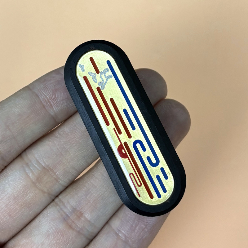 Slap Coin Card-pushing Stress-relief Gadget