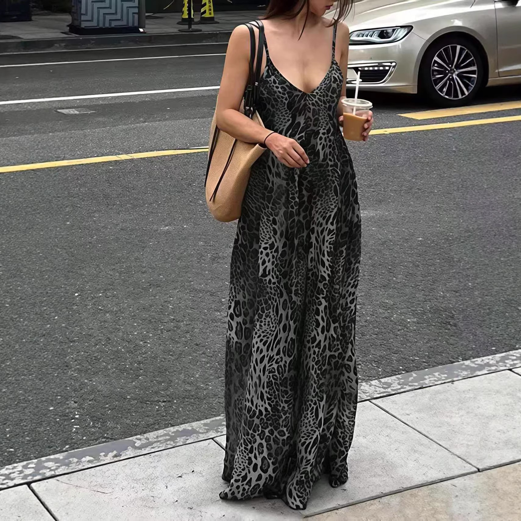 Sexy Leopard-print Backless V-neck Summer Slip Dress For Curvy Figures