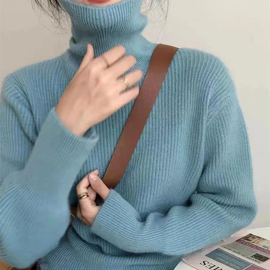 Women's Loose And Simple Pullover Solid Color Sweater - Blue