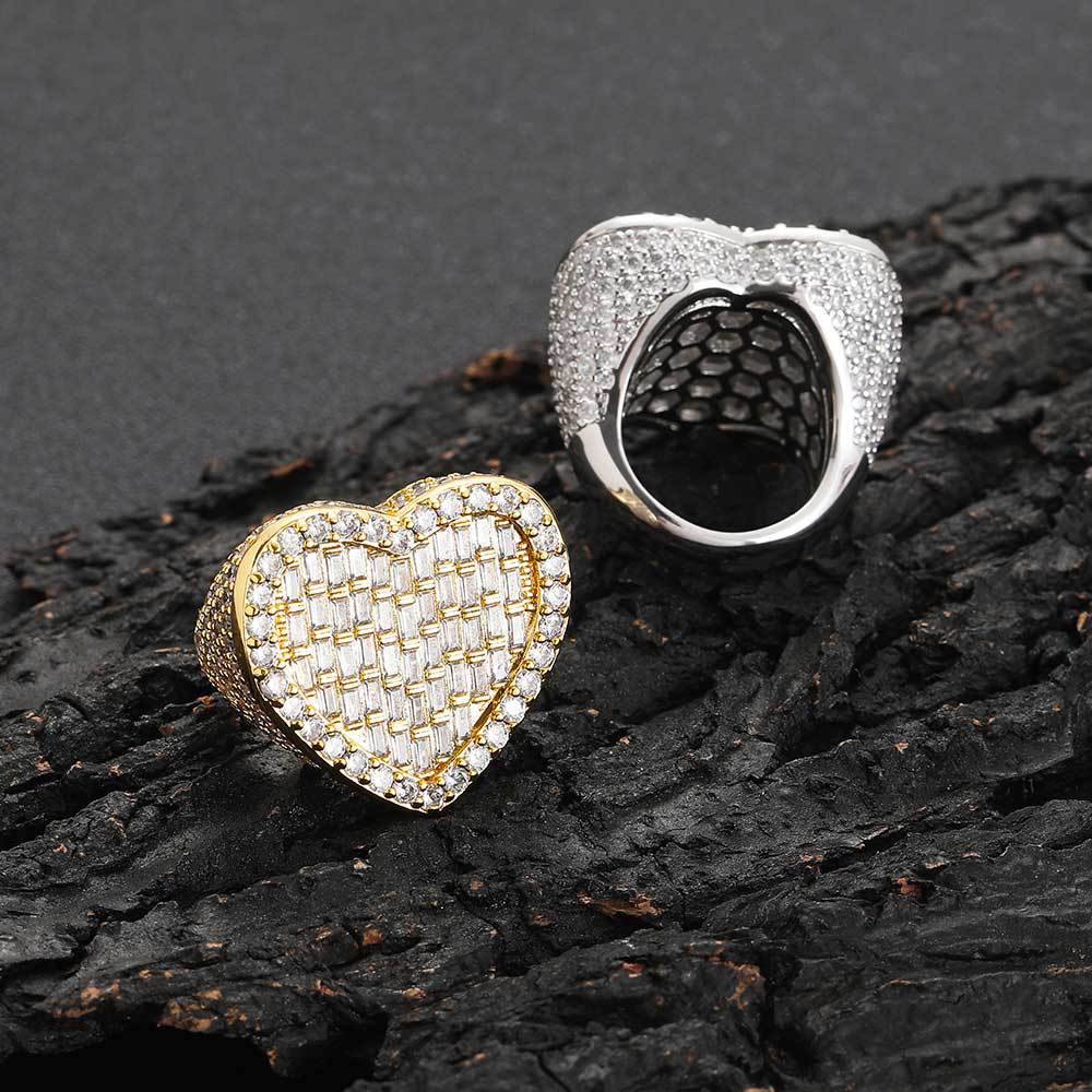 Vertical Row T Square Love Heart-shaped Ring