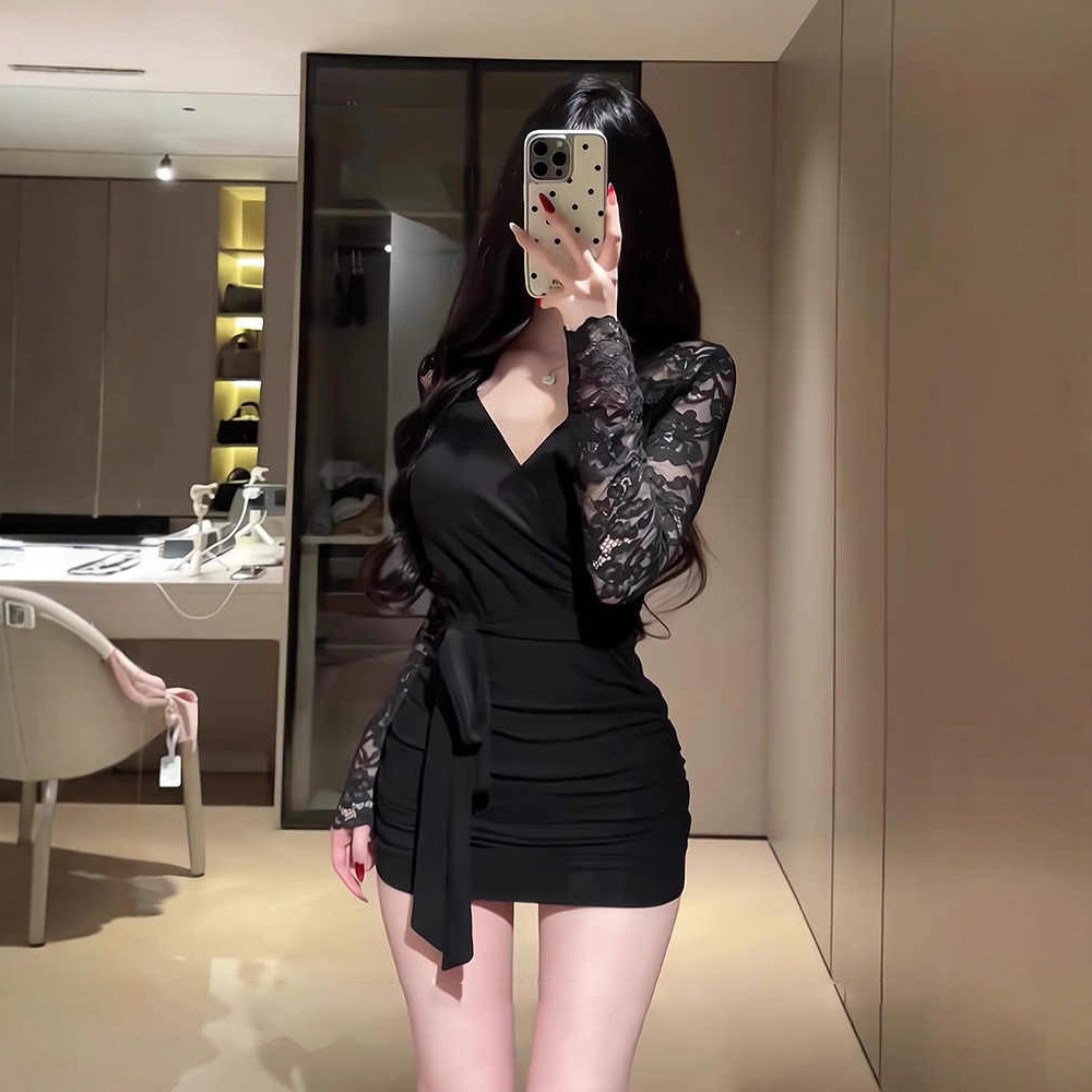 Black Elegant V-neck Long-sleeve Slip Dress