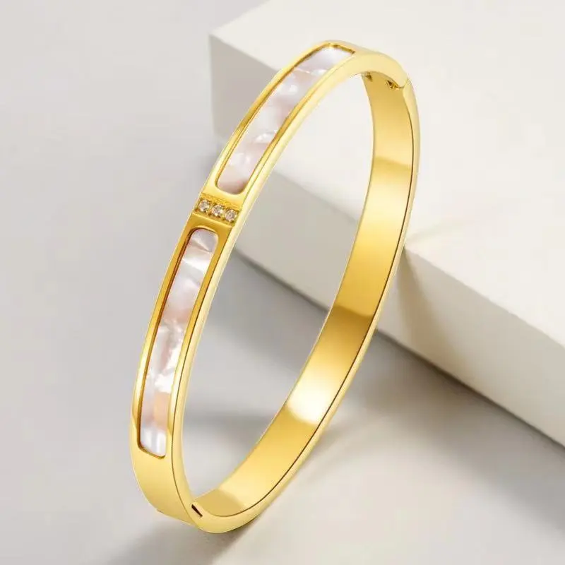 Bracelet Female Titanium Steel European And American Non-fading - Shell Bracelet Gold