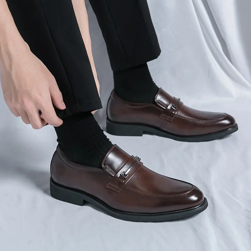 Spring Pointed-toe Slip-on Leather Shoes