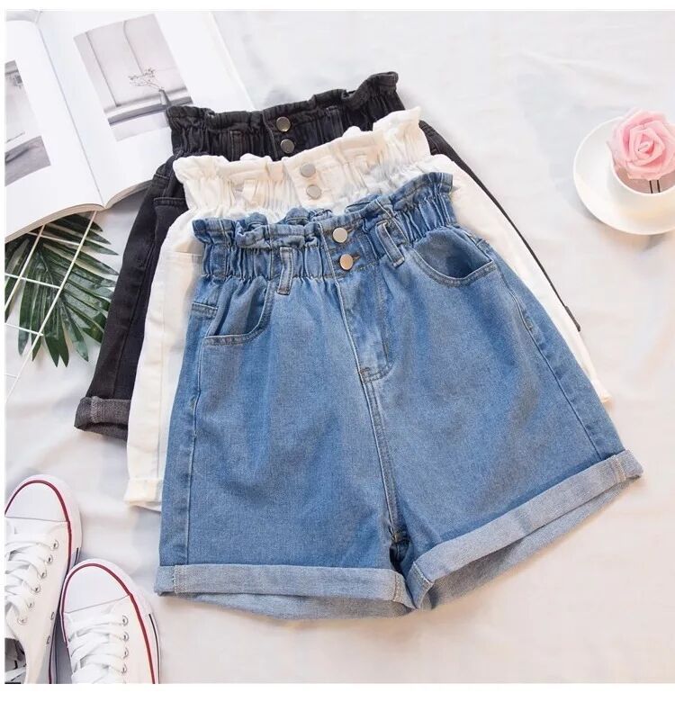 Title 2, High waist denim shorts with a loose fit, thin ...