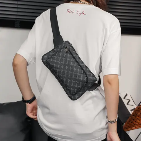 Fashion Men's Versatile Waist Crossbody Chest Phone Bag