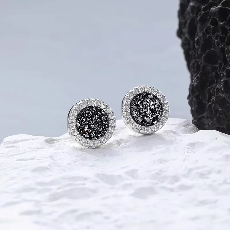 Full Diamond Vug Stone Stud Earrings Titanium Steel Ornament