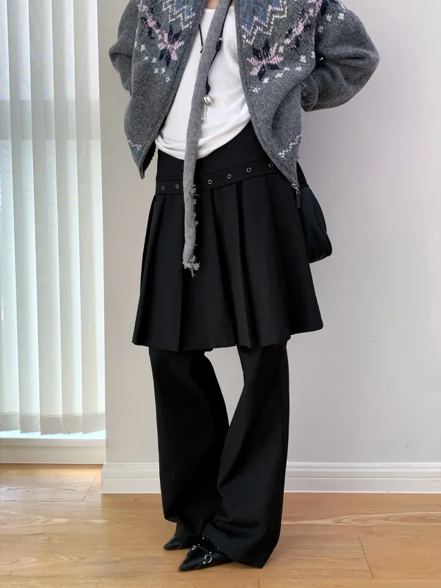 New Autumn Korean Style Design Fake Two Piece Casual Pants In A Bib Style Cut Black - Shop at LoveMi