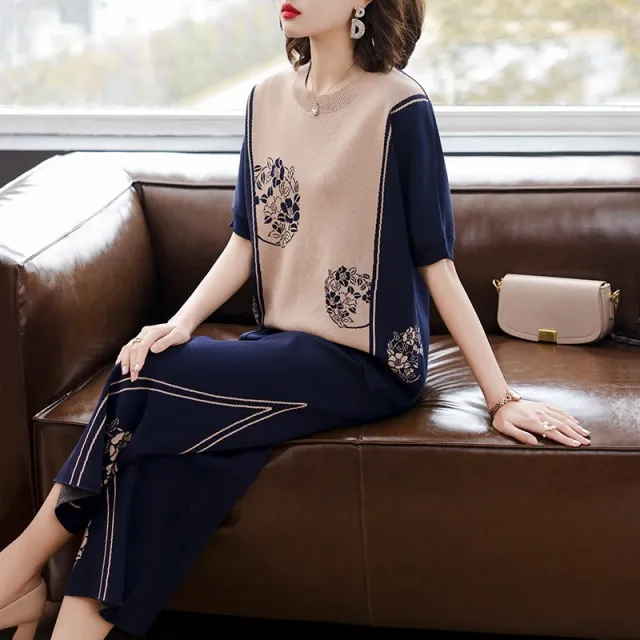 Spring And Autumn New Fashion Two piece Suit Middle aged And Elderly Casual Short sleeved Ice Silk Sportswear Suit Women 1555Blue - Shop at LoveMi