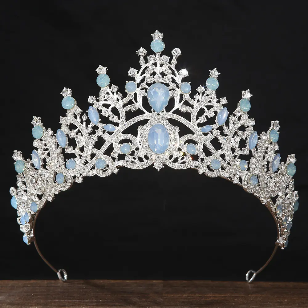 Shimmering Crystal Bridal Crown Light Luxury European
