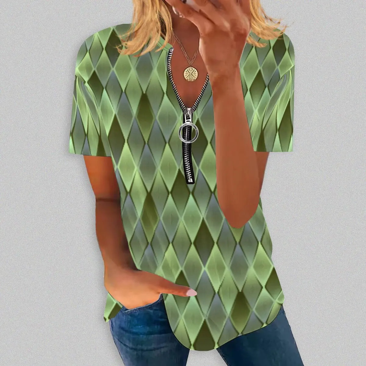 Diamond-check Print Zip-up Shirt With A Crew Neck And Short Sleeves