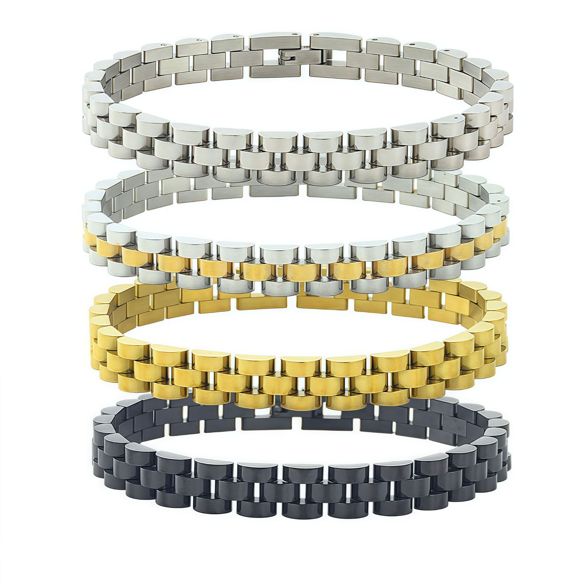 Bracelet detail