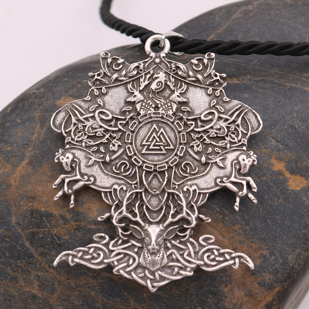 Men's And Women's Fashion Alloy Pendant Necklace