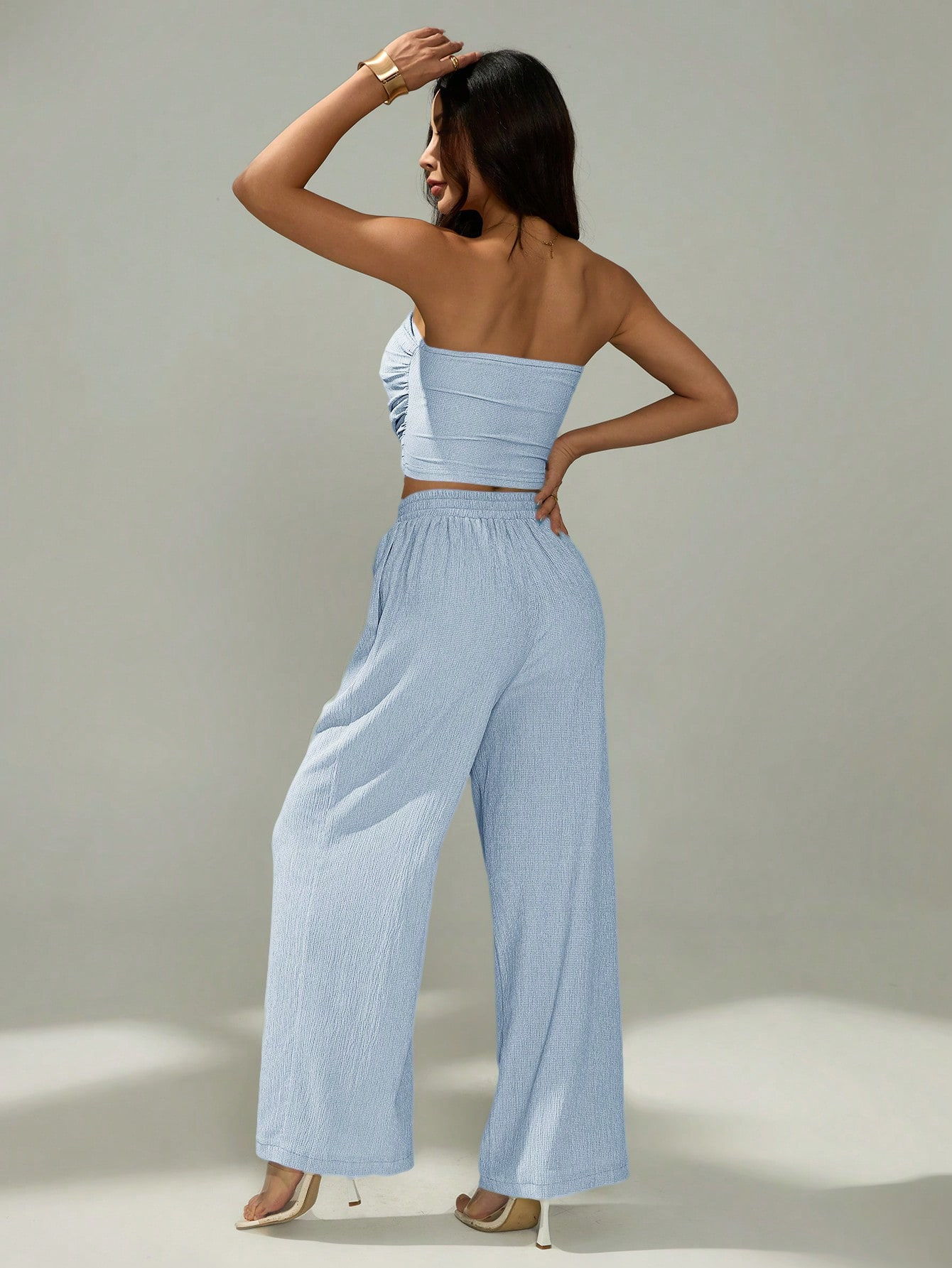 Buy Women's Clothing Online | Buy Trending Dresses for Women