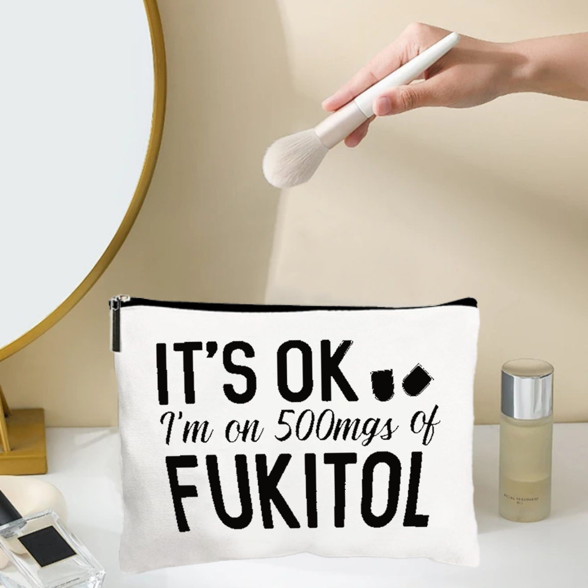 https://cf.cjdropshipping.com/quick/product/400893f7-27b9-4f5d-8207-a7790dc20a59.jpg
