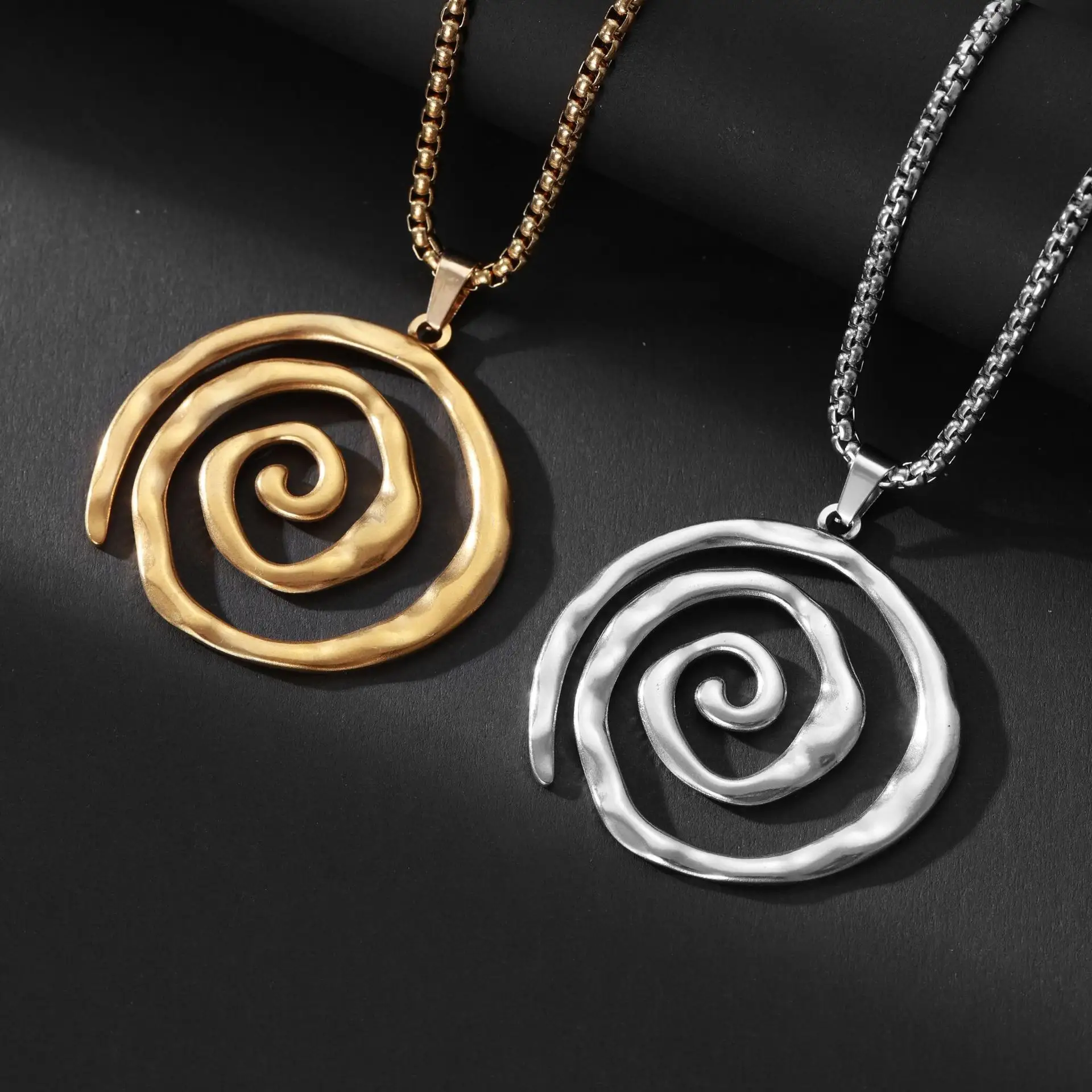 Fashionable And Minimalist Stainless Steel Swirl-thread Pendant