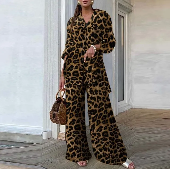 Women's Leopard Print Casual Loose Outfit - Brown