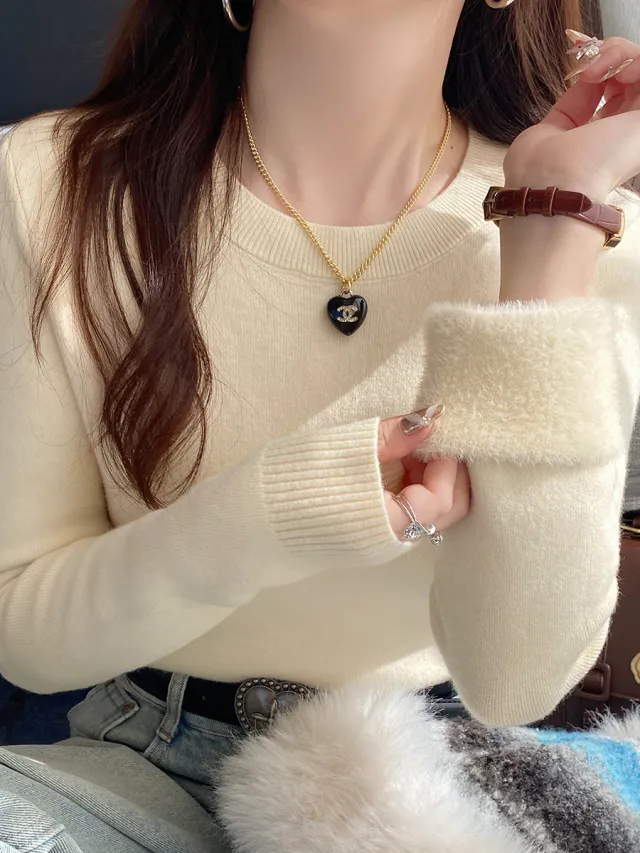 Round Neck Cashmere Sweater Women's Thick Retro Apricot - Shop at LoveMi