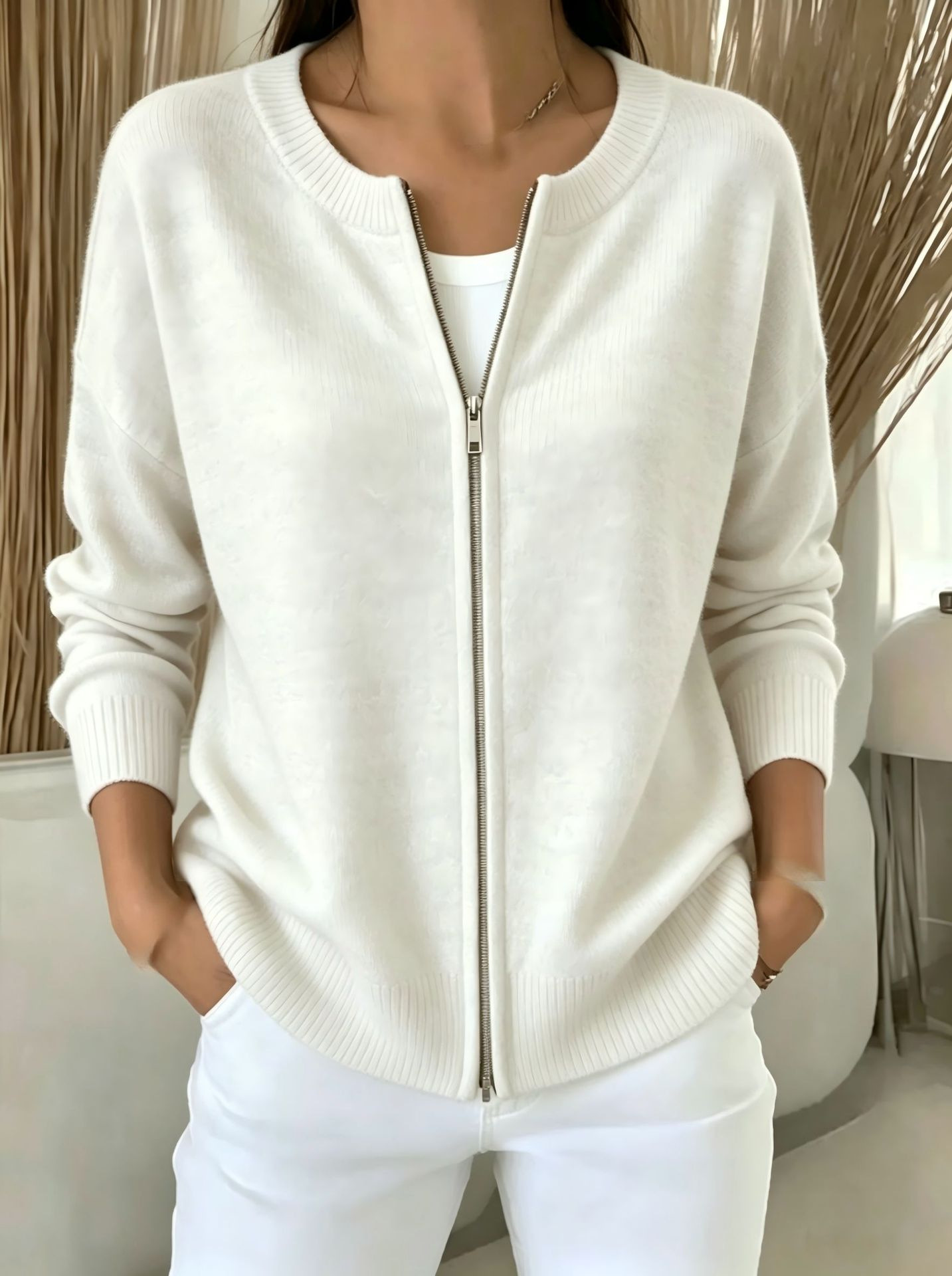 European And American-style Relaxed-fit Drop-shoulder — product photo 5