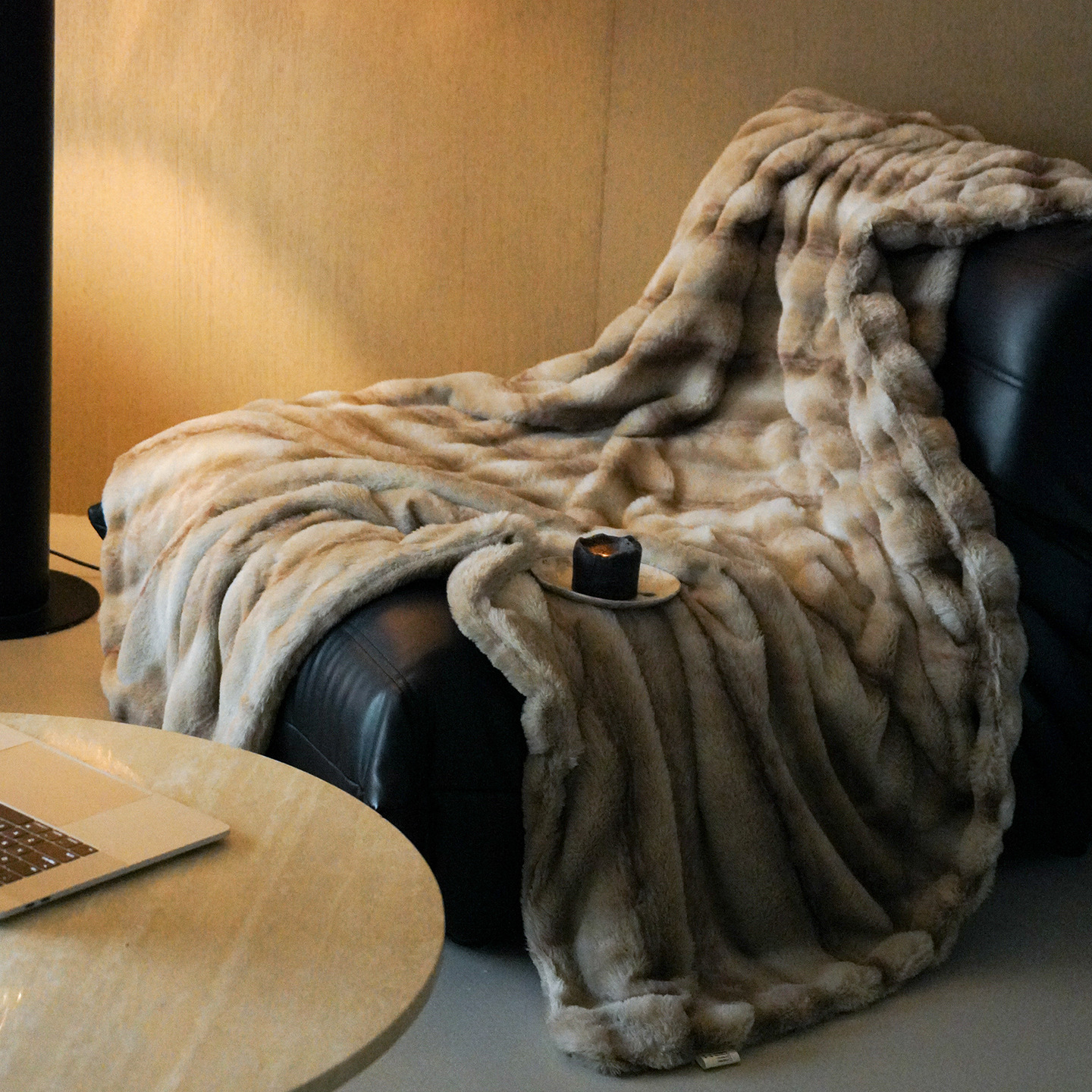 American-style Light Luxury Rabbit Fur High-end Thickened Warm Fleece Blanket