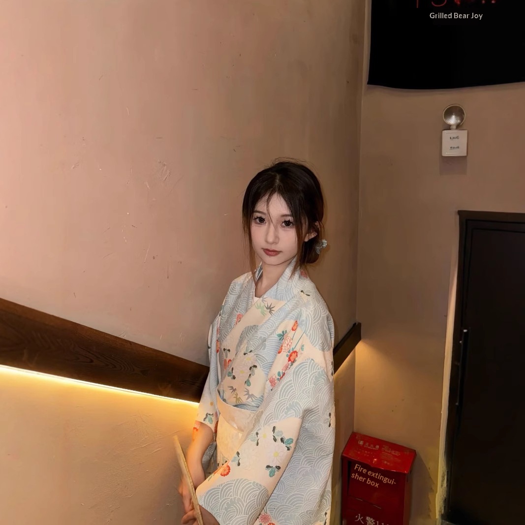 https://cf.cjdropshipping.com/quick/product/40a5a565-4e48-4eb8-8bb8-e68814b4e59a.jpg