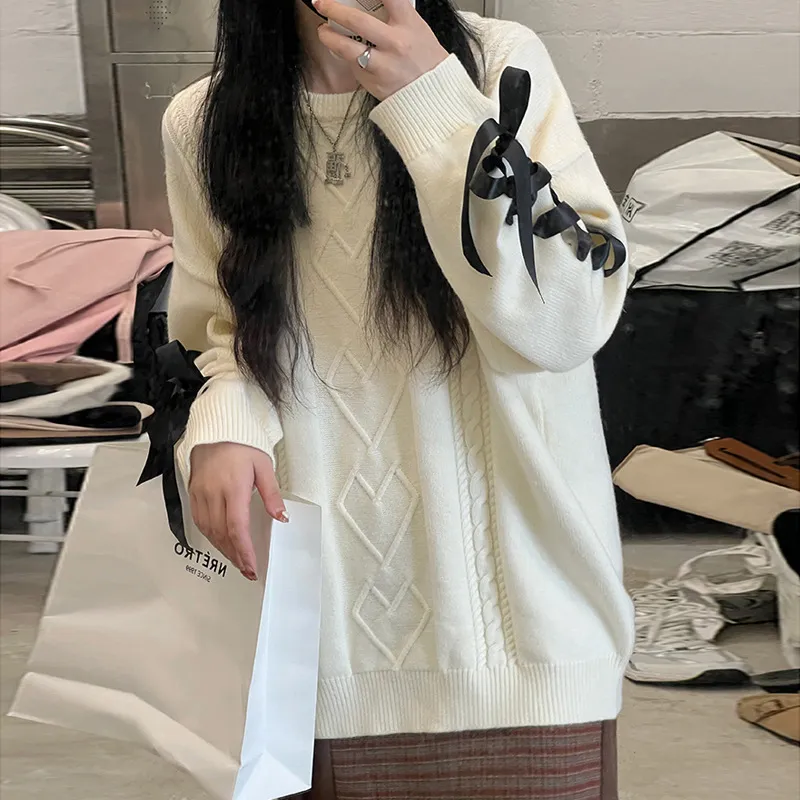 New Autumn And Winter Cream Bandage Sweater Women's Loose - White