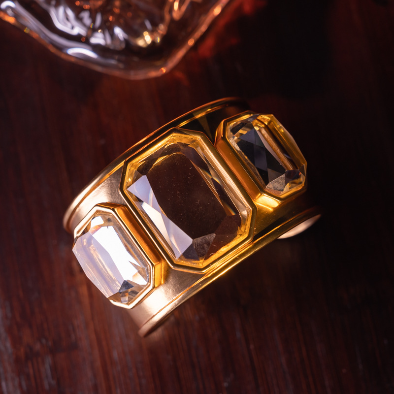 Mid-ancient Electroplated Real Gold Full Inlaid Crystal Bracelet Suit Women