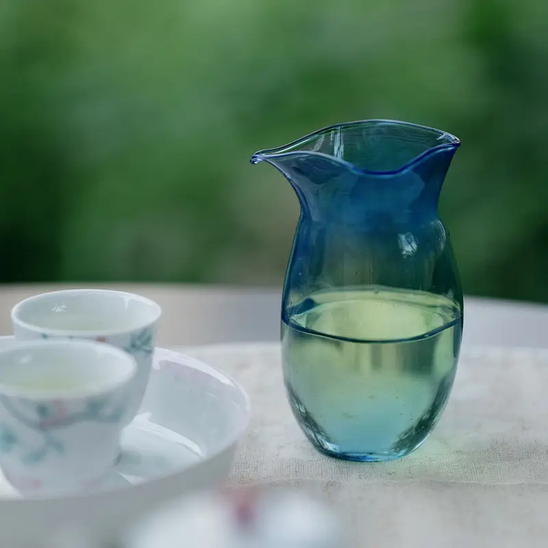 Thickened Heat-resistant Hibiscus Fairness Cup Made From High-borosilicate Glass