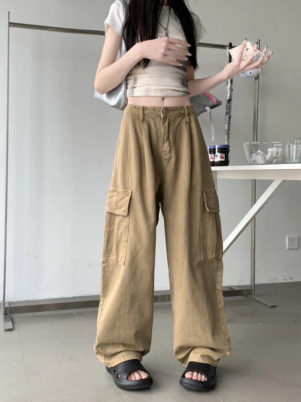 Women's Loose Straight-leg Wide-leg Pants - Khaki