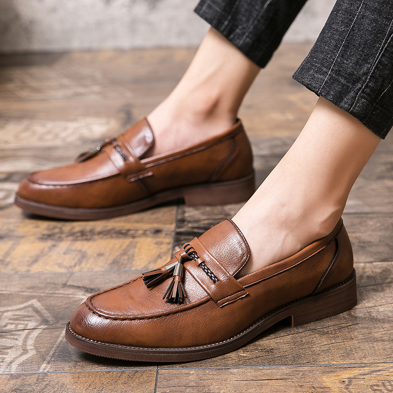 Mens Large-size Casual Leather Stylish Korean-style Dress Shoes In Larger Sizes