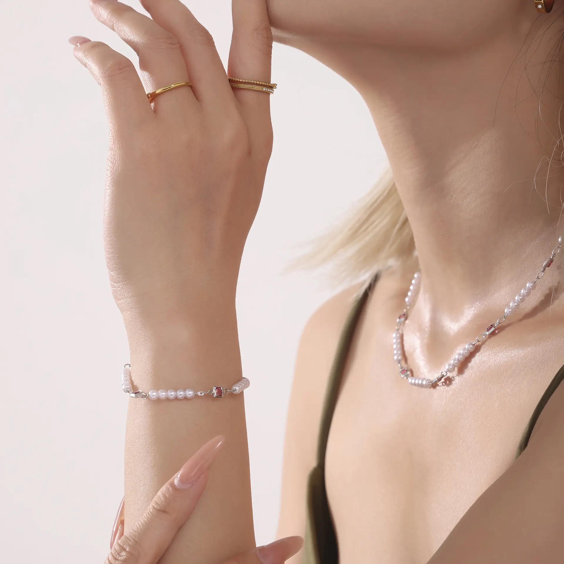 Personalized Clavicle Chain Bracelet Women's Jewelry Suit