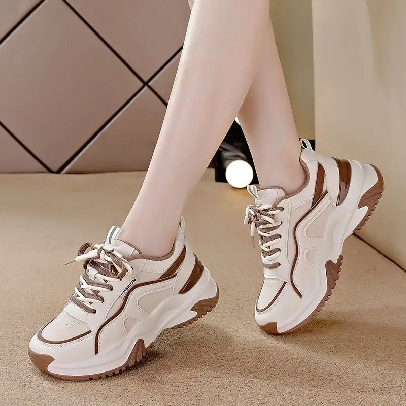 Fashionable Thick-soled Lightweight Women's Athletic Casual Shoes