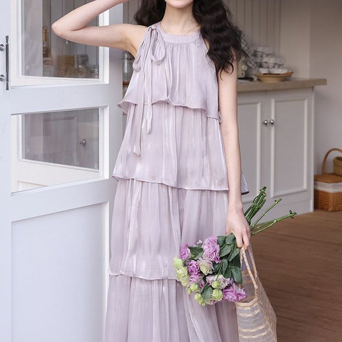 Sweet Halter-neck Cake Dress A Versatile Figure-flattering One-piece