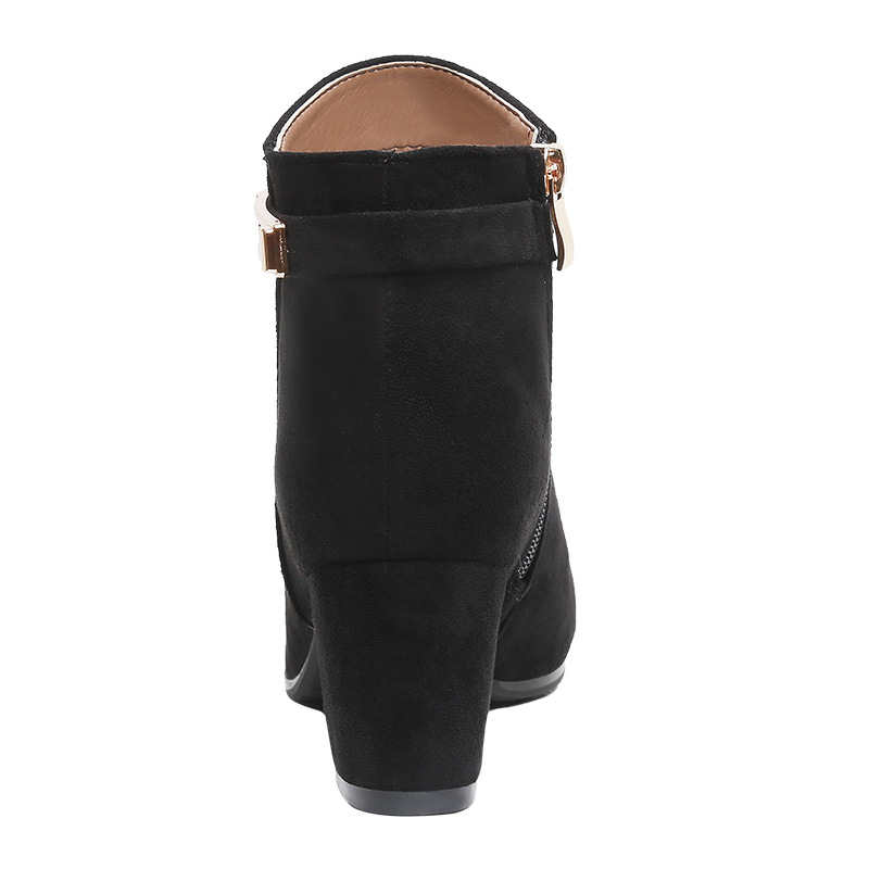 Title 12, Damen Martin Boots mit spitzer Zehenpartie, gro...