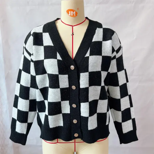 Asian Contrast Color Chessboard Plaid Autumn And Winter Women's Sweater Black - Shop at LoveMi