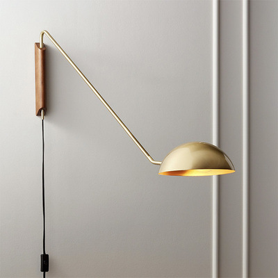 Designer Petal-shaped Wall Lamp