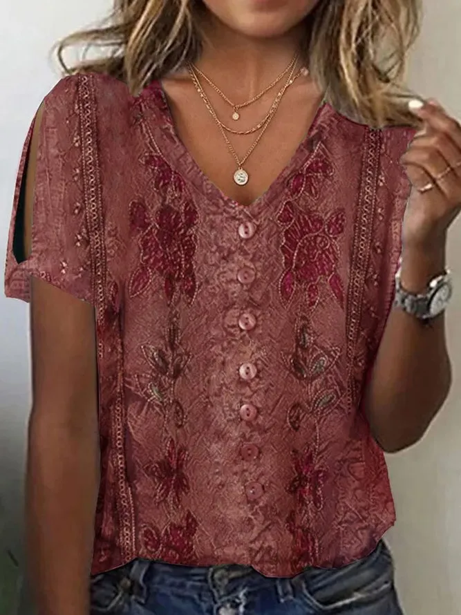 Casual Women's Short-sleeved T-shirt - Burgundy
