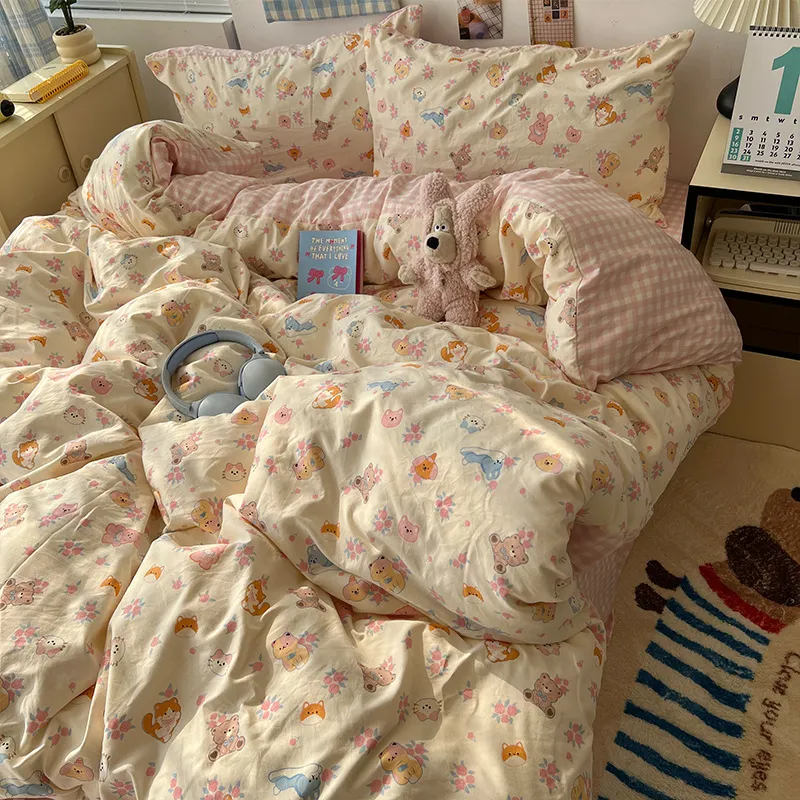 Washed Cotton Four-piece Set Bed Sheet Quilt Cover Fitted Sheet - Cute Pet Memo