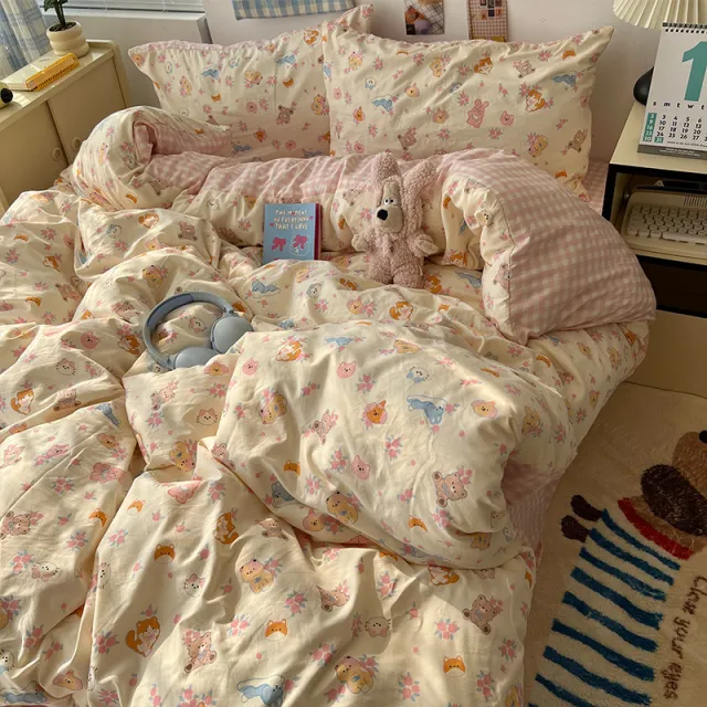 Washed Cotton Four piece Set Bed Sheet Quilt Cover Fitted Sheet Cute Pet Memo - Shop at LoveMi