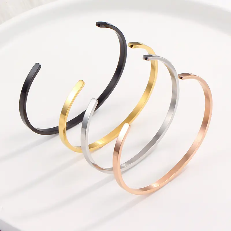 Women's Fashion Simple Glossy Stainless Steel Bracelet