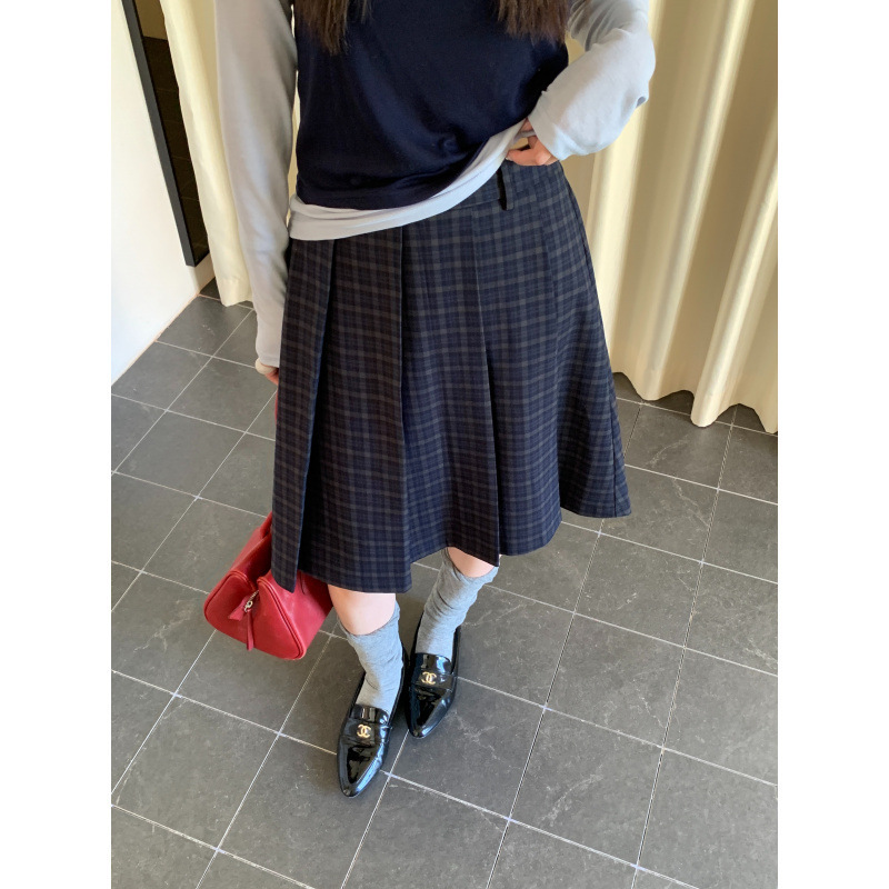 Candy Plaid Pleated Mid-skirt For Women 3