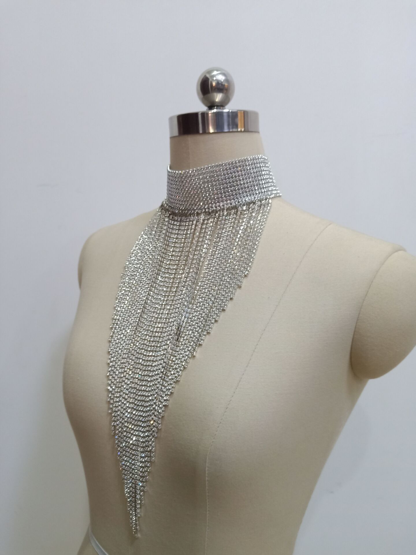 Title 8, Flash drill collarbone Necklace